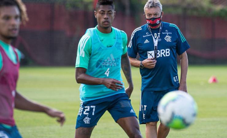 Flamengo: Dome abre mão do 'Mister' e exibe perfil menos vaidoso que Jorge Jesus nas primeiras 24 horas