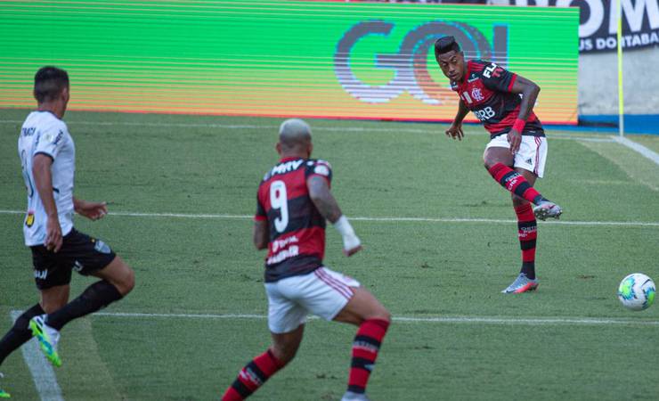 Gabigol e Bruno Henrique tentam se reencontrar no Flamengo para voltarem a funcionar juntos