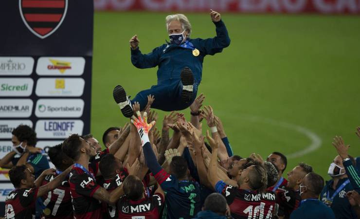 O Sebastianismo do Flamengo: confira em quadrinhos