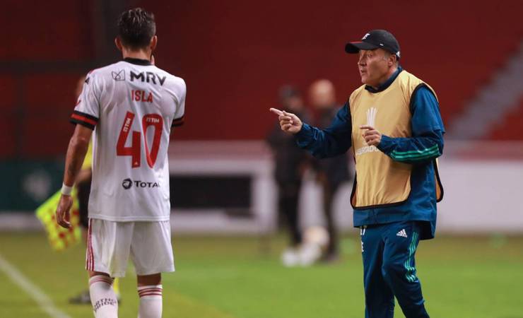 Dome já tem no Flamengo mesmo número de derrotas de Jorge Jesus
