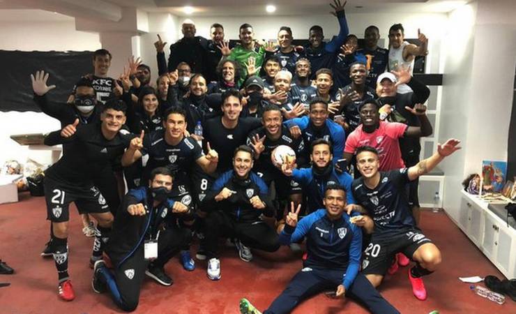 'Como equipe, somos muito melhores que o Flamengo', diz técnico do Del Valle após goleada