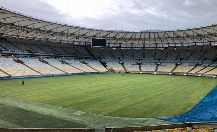 Troca do gramado do Maracanã é finalizada para Flamengo x Del Valle, pela Libertadores