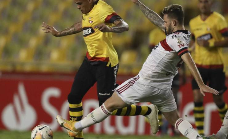 Presidente da Liga Equatoriana critica Flamengo e considera 'uma piada' presença em Quito e Guayaquil