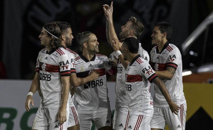 Flamengo liga alerta para novo 'caso Paquetá' e toma cuidado com pendurados contra Junior