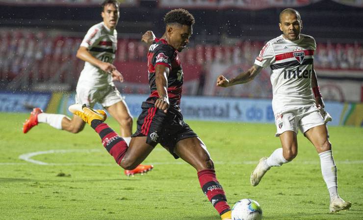 Confira jogos de São Paulo, Flamengo e Atlético, postulantes ao título, até o fim do Brasileiro