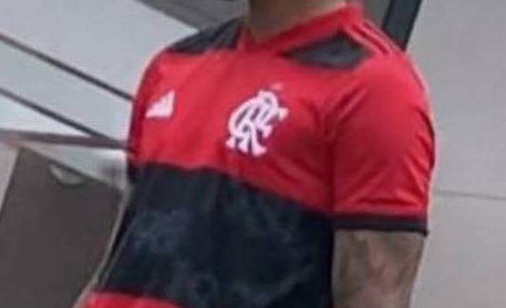 Vaza foto de Gabigol com novo uniforme do Flamengo; veja