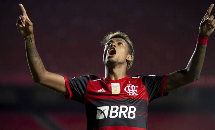 Sorte de campeão! Flamengo joga mal, perde para o São Paulo, mas conquista o bicampeonato