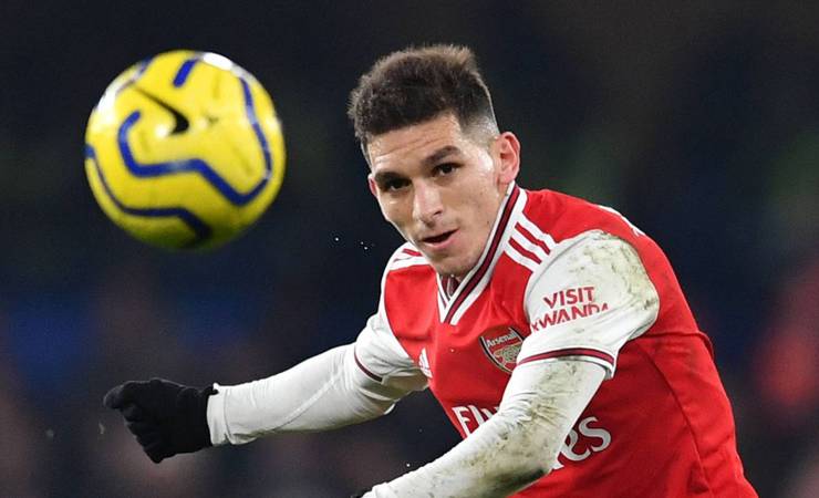 Sondado por Grêmio e Flamengo, Torreira pede para ir ao Boca Juniors: 'Não é fácil'
