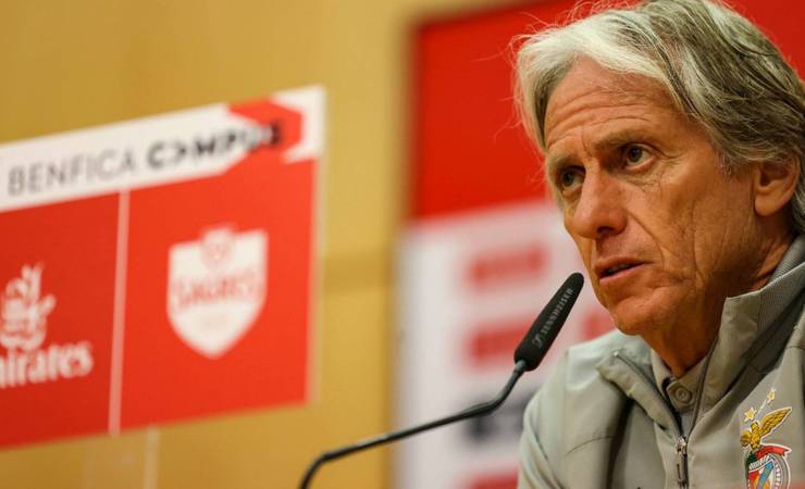 Após classificação na Champions, Jesus reage ao interesse do Flamengo: 'Meu foco é o Benfica'