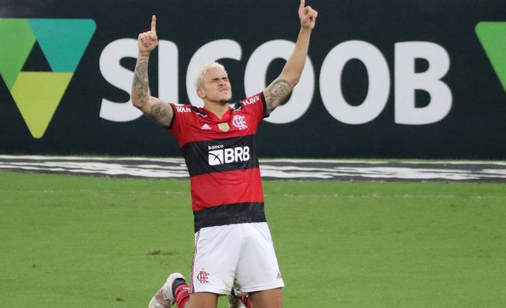 Flamengo estreia no Brasileiro com vitória sobre o Palmeiras