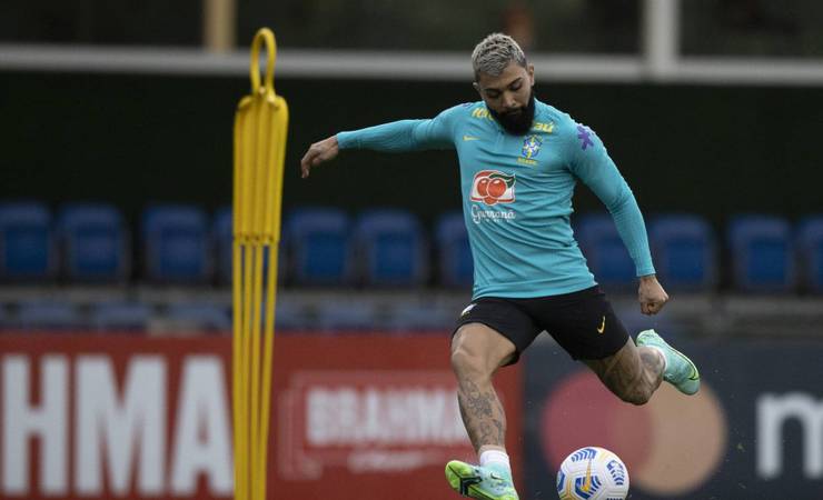 Gabigol se machuca com a seleção, vira dúvida no Flamengo, mas é convocado para Copa América