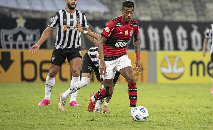 Bruno Henrique é nova baixa no Flamengo e vira dúvida para a Libertadores