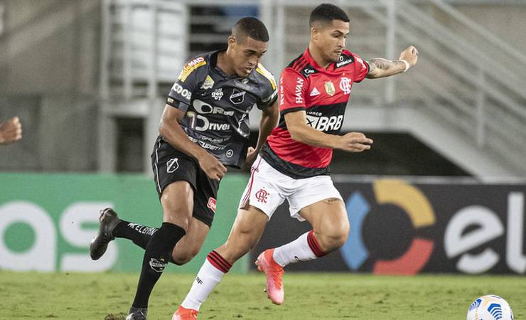 Com reservas, Flamengo avança fácil na Copa do Brasil apesar de noite de pane do VAR