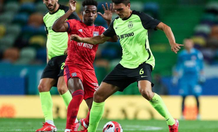 Ainda na mira do Flamengo, Thiago Mendes segue na busca por liberação após ser eleito pior em campo pelo Lyon