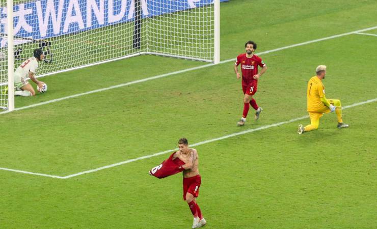Ex-Flamengo e hoje no Grêmio, Rafinha ainda lamenta derrota para o Liverpool no Mundial