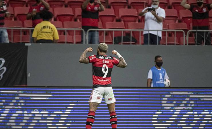 O Gabi vai te pegar: atacante do Flamengo se torna quarto maior artilheiro brasileiro da Libertadores e caça Fred