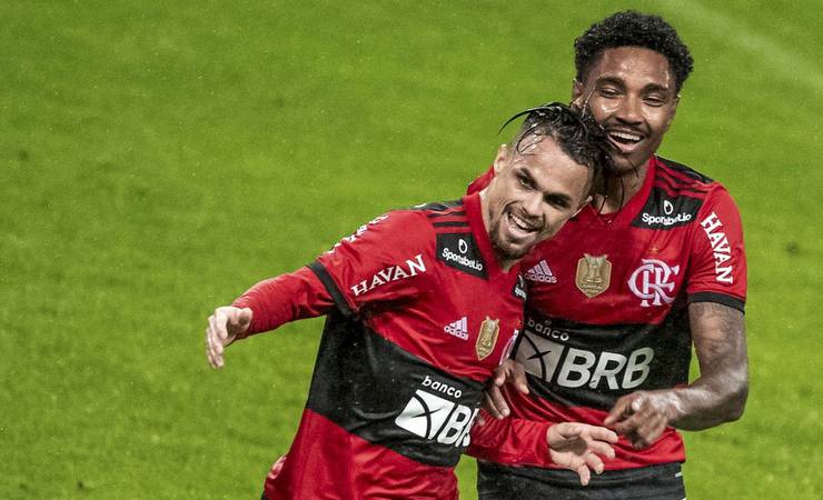 Michael e Vitinho são exemplos de como Renato Gaúcho potencializa elenco do Flamengo