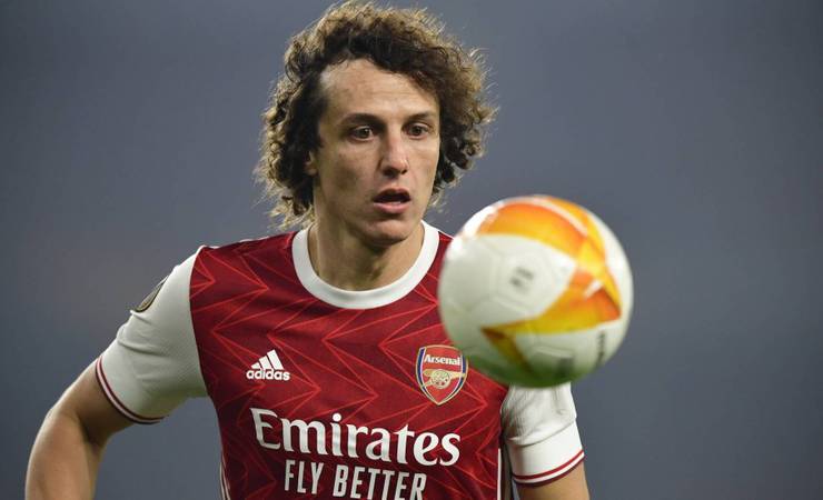 David Luiz aceita proposta e tem acordo verbal com Flamengo, diz jornalista