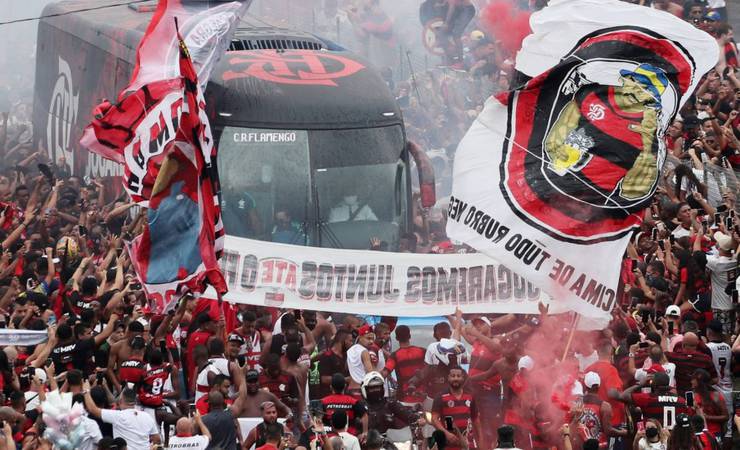 Flamengo tem a maior torcida do Brasil, aponta pesquisa; Vasco aparece em quinto