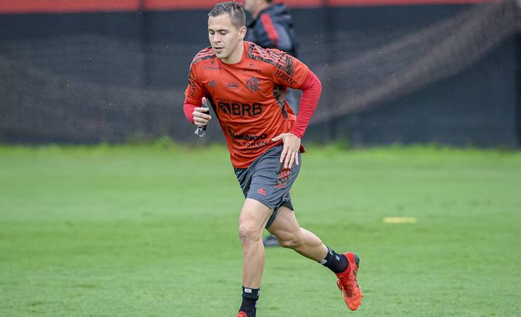 Piris da Motta evolui no Flamengo após quase três meses e é monitorado para evitar cirurgia no tendão