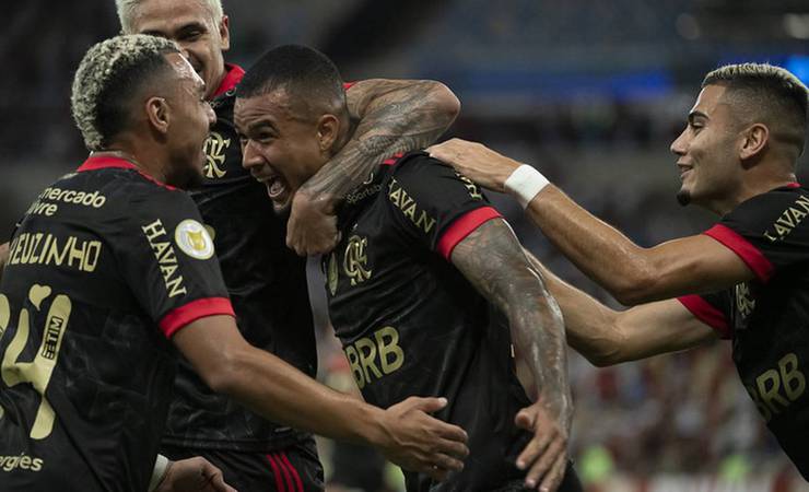 Com brilho de trio reserva e gol de placa de Andreas, Flamengo bate o Juventude e segue perseguição ao Atlético-MG