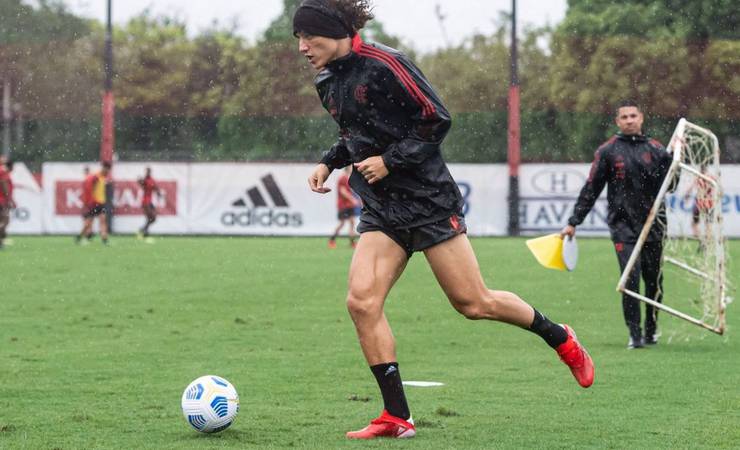 David Luiz evolui bem e Flamengo vai integrar zagueiro ao elenco para tê-lo em 'final' contra o Atlético-MG