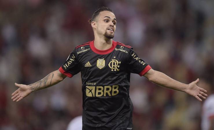 Flamengo: Michael brilha com Renato, mas não o suficiente para 'ameaçar' quarteto titular