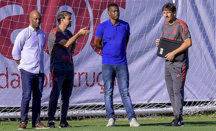 Flamengo deve acelerar mudanças pós-Renato e prioriza técnico estrangeiro