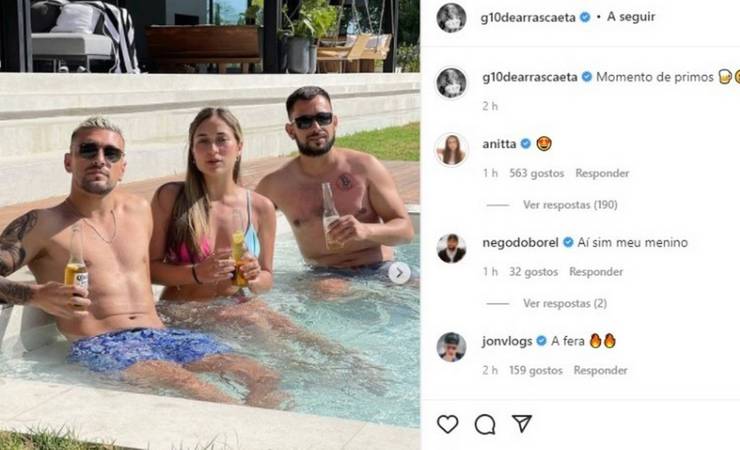 Flamengo: Anitta comenta foto de Arrascaeta em momento relax com os primos e fãs shipam