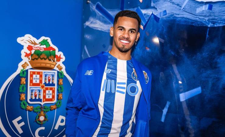 Jornal português diz que Flamengo fez proposta pelo atacante luso-brasileiro Galeno, que fechou com o Porto