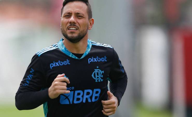Diego Alves segue trabalhos físicos no Flamengo e Hugo deve ser mantido contra o Fluminense