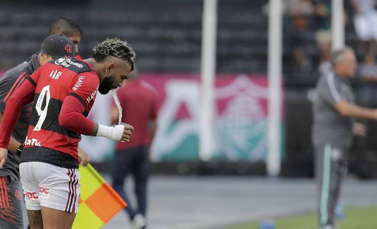 Flamengo anexa laudo de perito e vídeo para comprovar ofensa racista a Gabigol