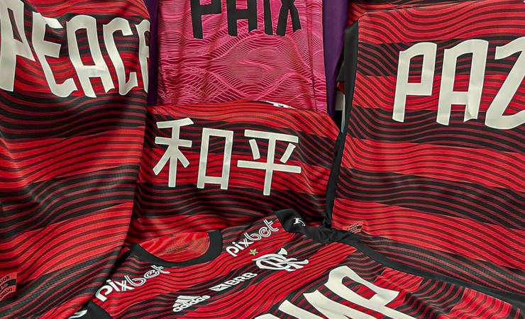 Flamengo troca marca de patrocinador por protesto contra guerra na Ucrânia em camisa
