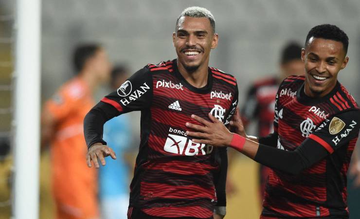 Flamengo joga mal, mas derrota o Sporting Cristal na estreia na Libertadores