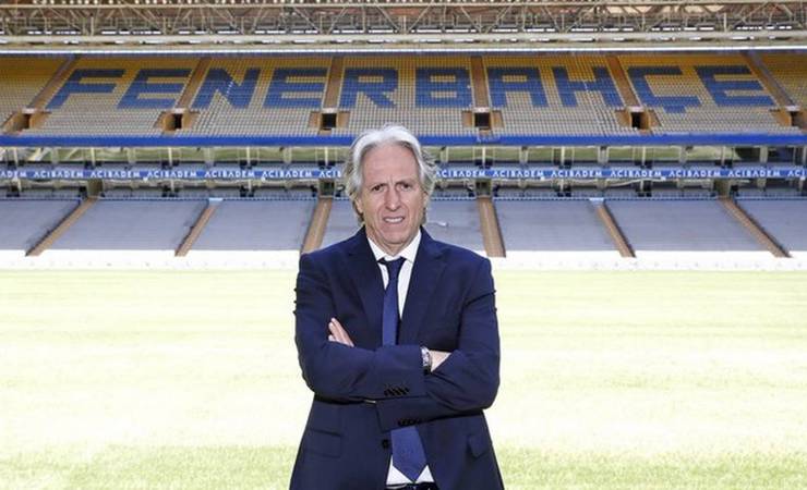 Jorge Jesus ainda sonha em voltar ao Flamengo, mas quer provar valor no Fenerbahçe