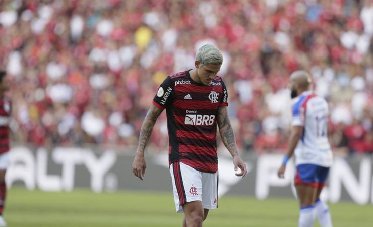 Flamengo perde para o lanterna Fortaleza e deixa o Maracanã sob xingamentos e vaias