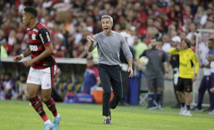 Insatisfeito, Paulo Sousa analisa partida do Flamengo: 'muito abaixo da nossa capacidade'