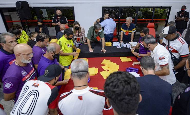 Bancada feminina do Flamengo propõe cotas para mulheres e negros nos conselhos do clube