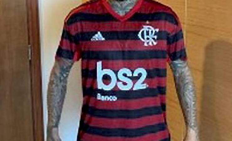 Flamengo acerta a contratação do chileno Arturo Vidal