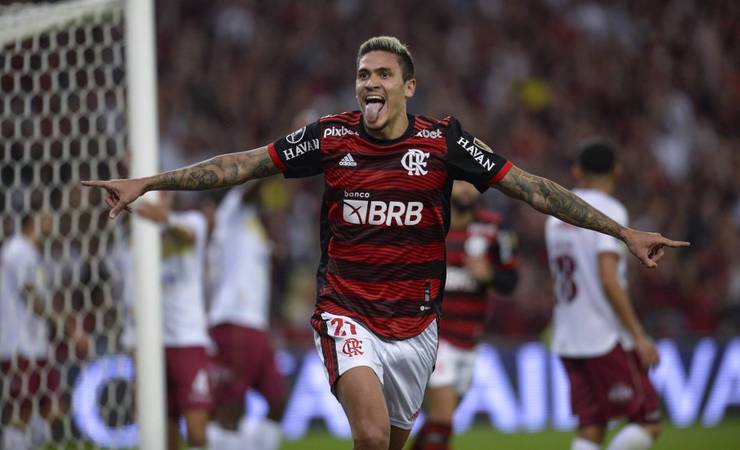 Pedro comanda baile do Flamengo, que avança às quartas da Libertadores com 7 a 1 sobre o Tolima