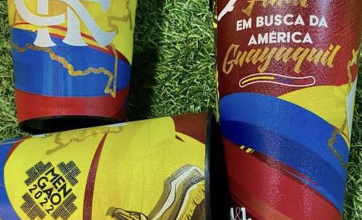 Flamengo vende copos temáticos para a final da Libertadores, no Equador, com mapa da Colômbia, e torcedores reagem: 'Amadorismo'