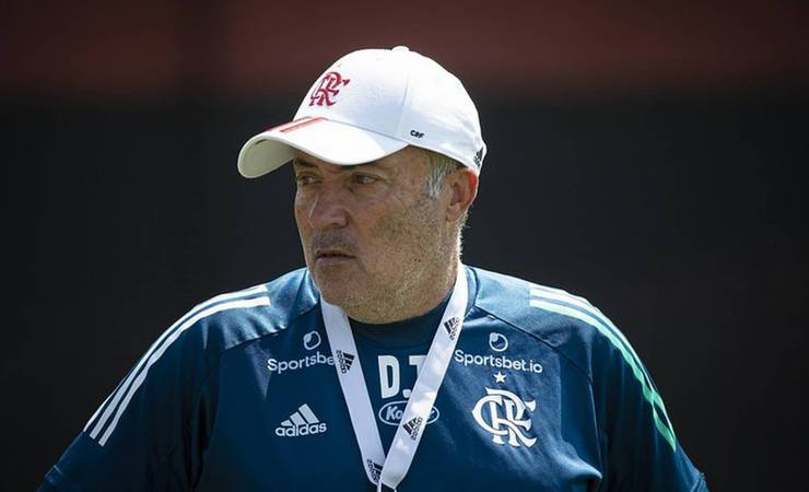 Domènec Torrent: No Flamengo, desde Zé Ricardo nenhum técnico perdia tanto em tão pouco tempo