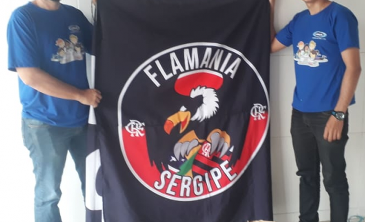 Consulado Flamania-SE faz entrega de 30kg de alimentos ao Lar de Zizi