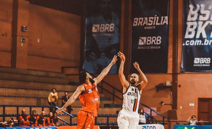 Em busca da quarta vitória seguida no NBB, Flamengo encara o São Paulo