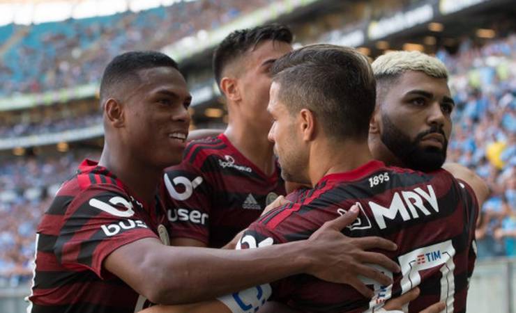 Flamengo vence o Grêmio por 1 a 0 e conquista mais um triunfo no Brasileirão