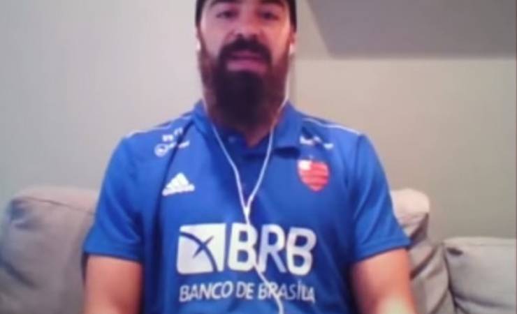 Craque do FlaBasquete, Balbi destaca os momentos mais marcantes com o Manto Sagrado