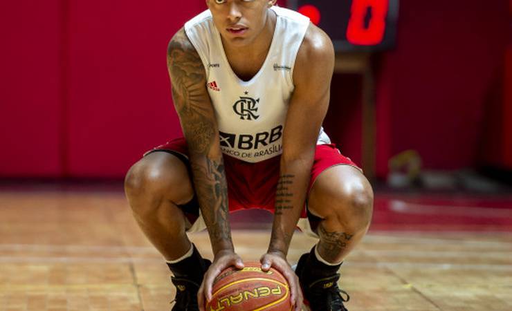 Yago revela sonho: "Quero fazer história no clube e ser lembrado por todos"