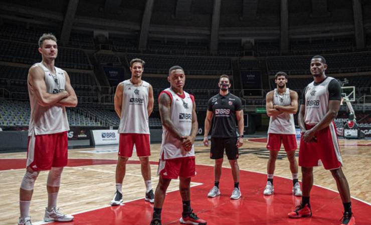 Jhonatan, Leo Demetrio, Mineiro, Yago e Pedro Nunes são convocados para a Seleção Brasileira