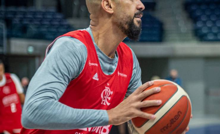 FlaBasquete desembarca no Uruguai e treina na Antel Arena