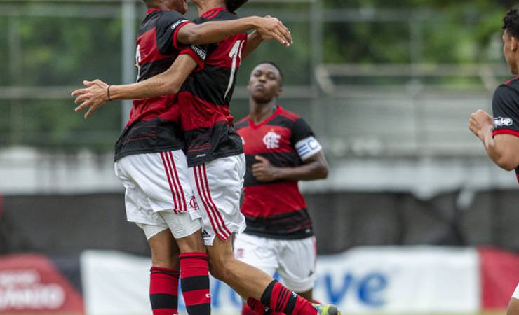 Acompanhe a partida entre Vitória x Flamengo, pela nona rodada do Brasileirão Sub-17